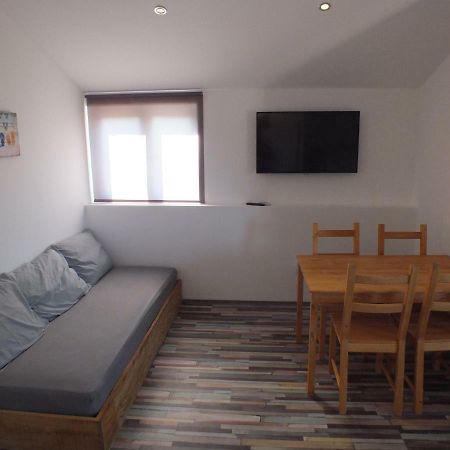 Apartmani Barisic Brodarica  Eksteriør bilde