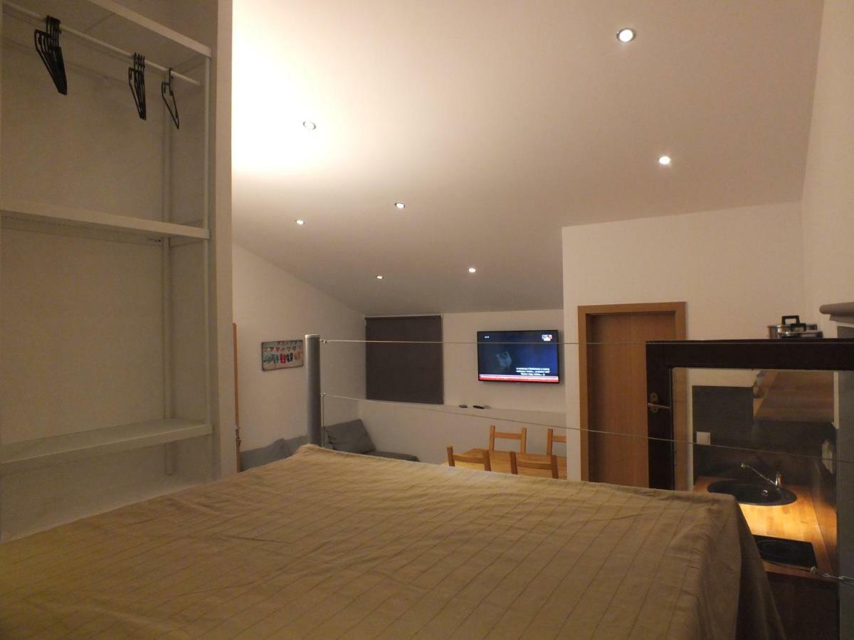 Apartmani Barisic Brodarica  Eksteriør bilde