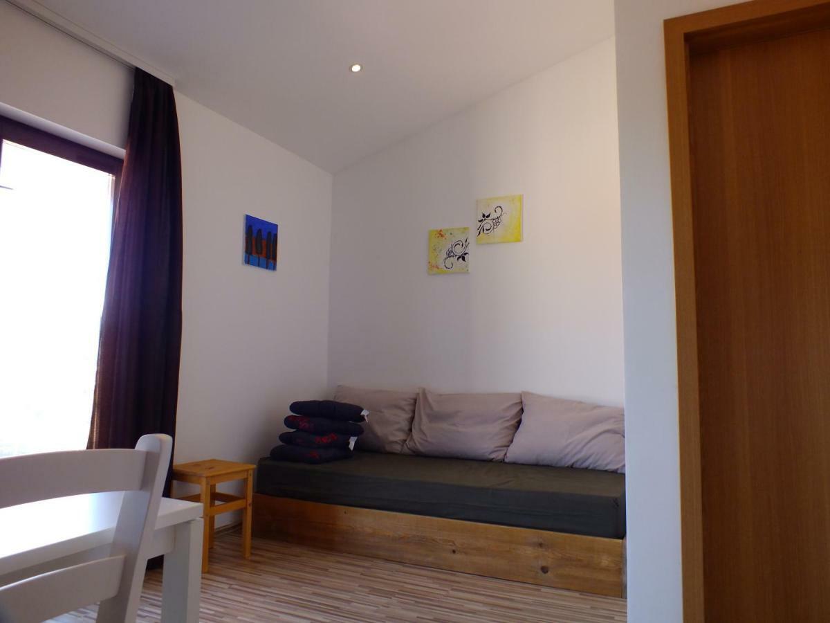 Apartmani Barisic Brodarica  Eksteriør bilde