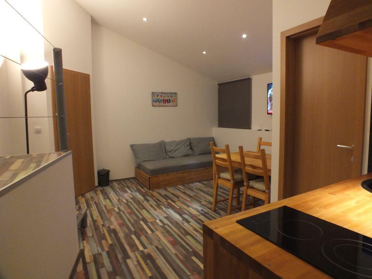 Apartmani Barisic Brodarica  Eksteriør bilde